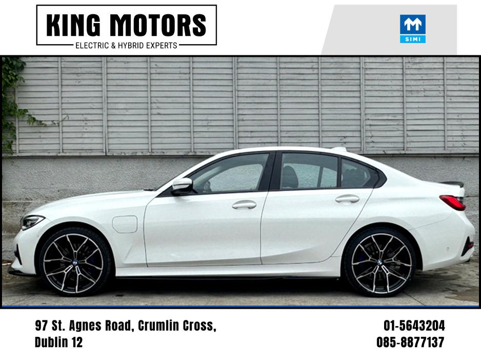 2021 BMW 3 Series - image 5