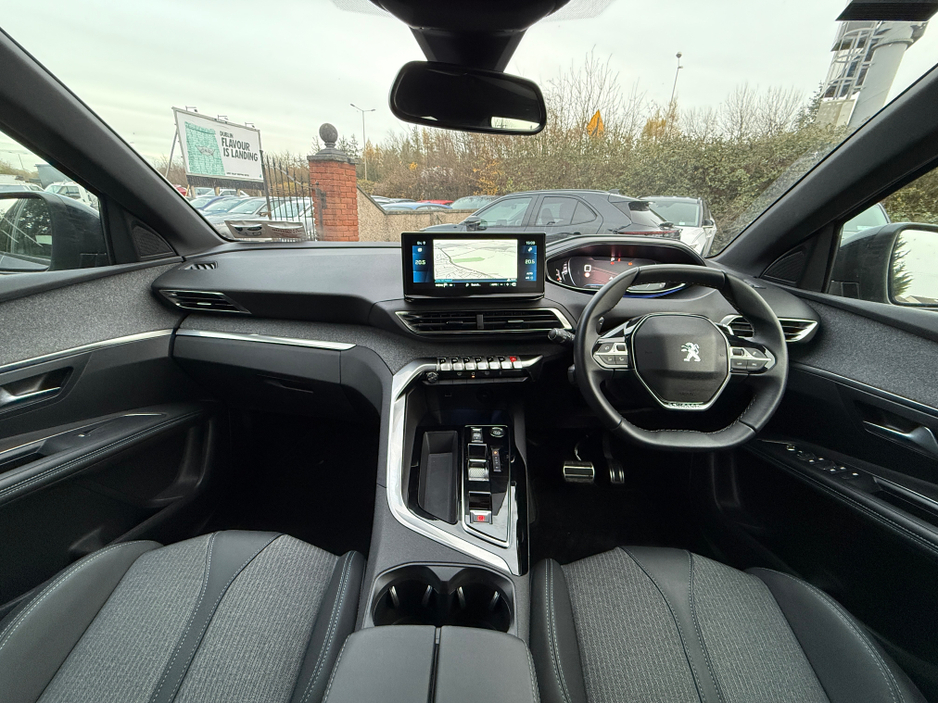 2024 Peugeot 3008 - image 9