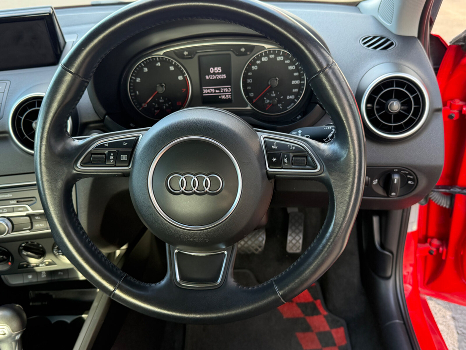 2016 Audi A1 - image 10