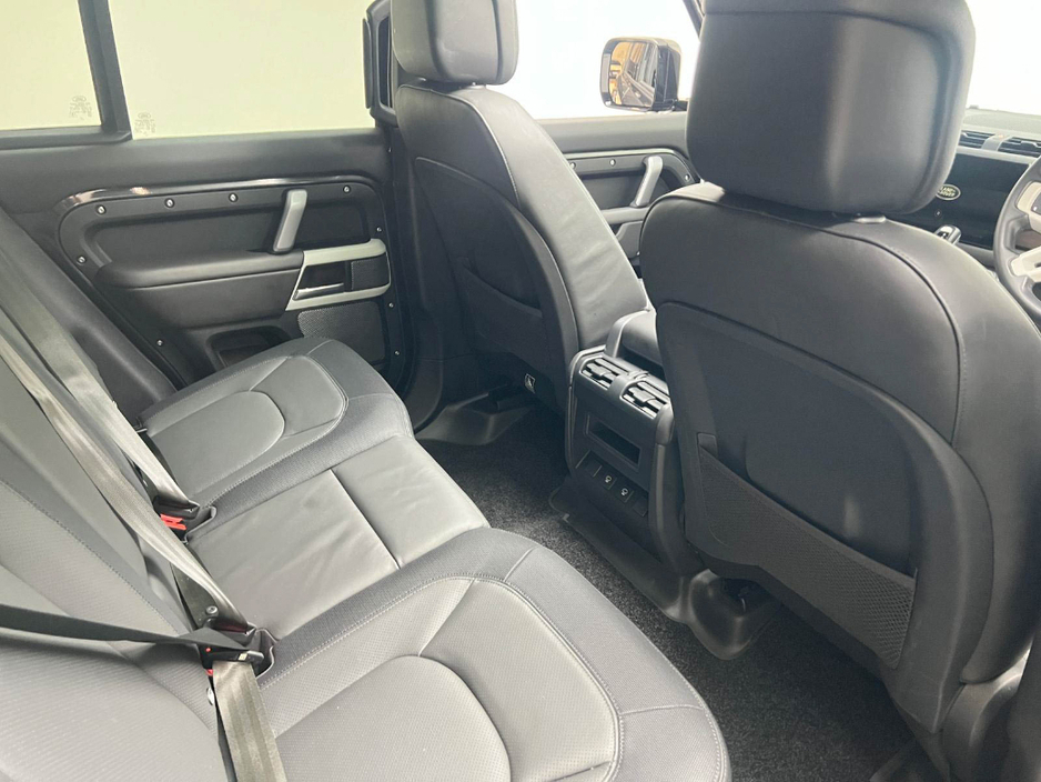 2024 Land Rover Defender HSE X-DYNAMIC P400E €92,990