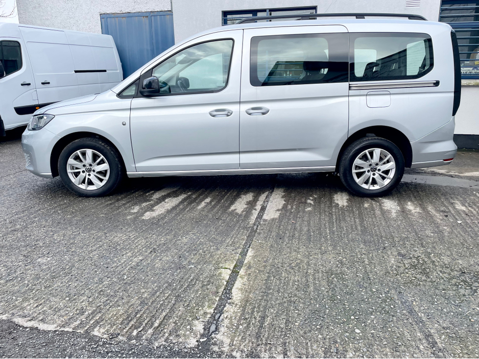2023 Volkswagen Caddy Maxi Life LIFE 2.0TDI 122BHP A7F 5DR DSG AUTO 7 SEAT €36,950