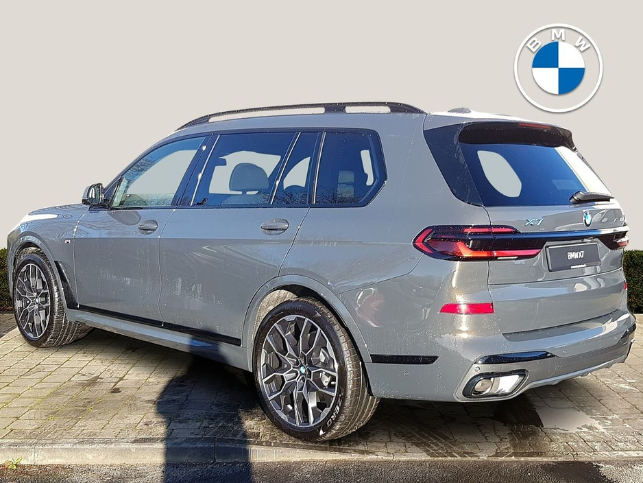 2026 BMW X7 X7 xDrive40d M Sport €195,673
