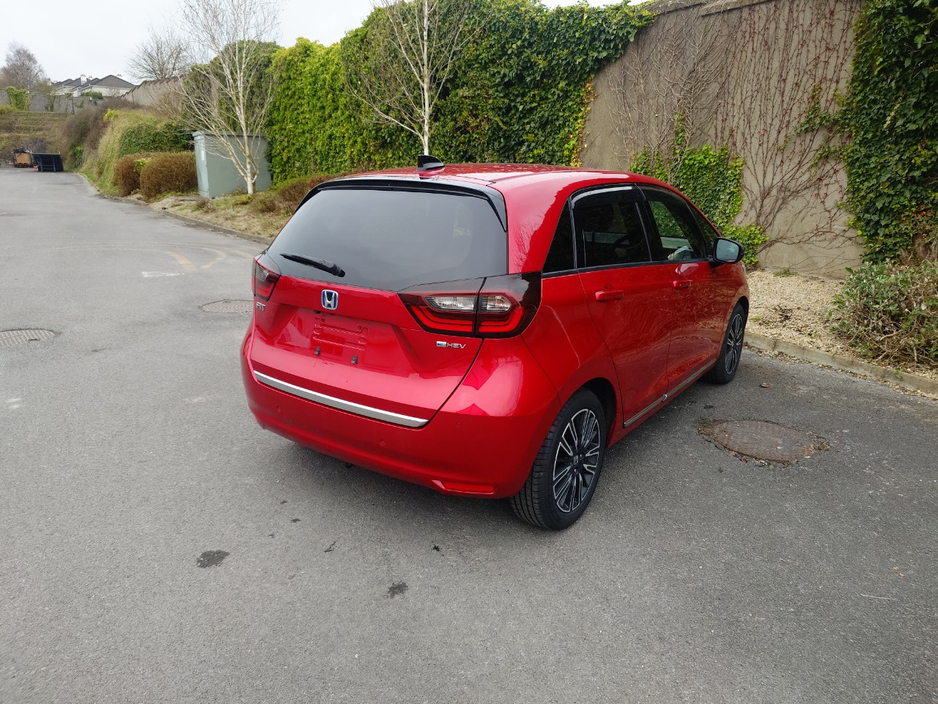 2020 Honda Fit - image 5