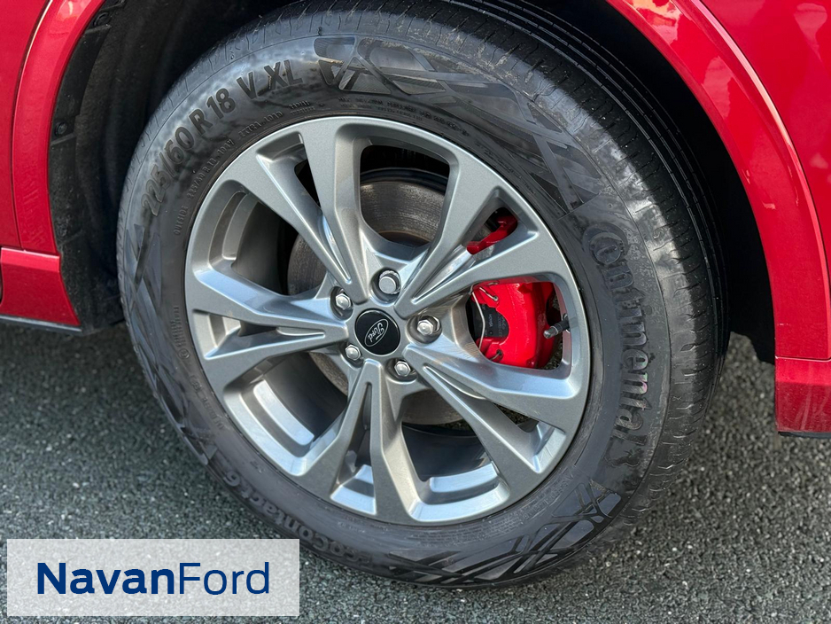 2024 Ford Kuga St-Line 2.5 Plug in-Hybrid 225Ps **Warranty May 2029** €35,950