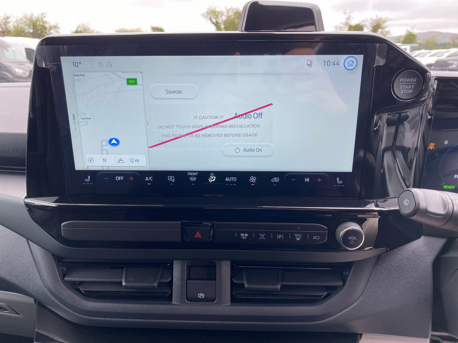 2026 Ford Transit Custom - image 13