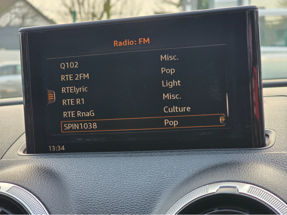 2017 Audi A3 SPORTS EDITION 1.4 TFSI  VIRTUAL COCKPIT - NAVIGATION -CARPLAY ANDROID AUTO - REVERSING CAMERA / PARKING SENSORS - DRIVE MODE €18,500