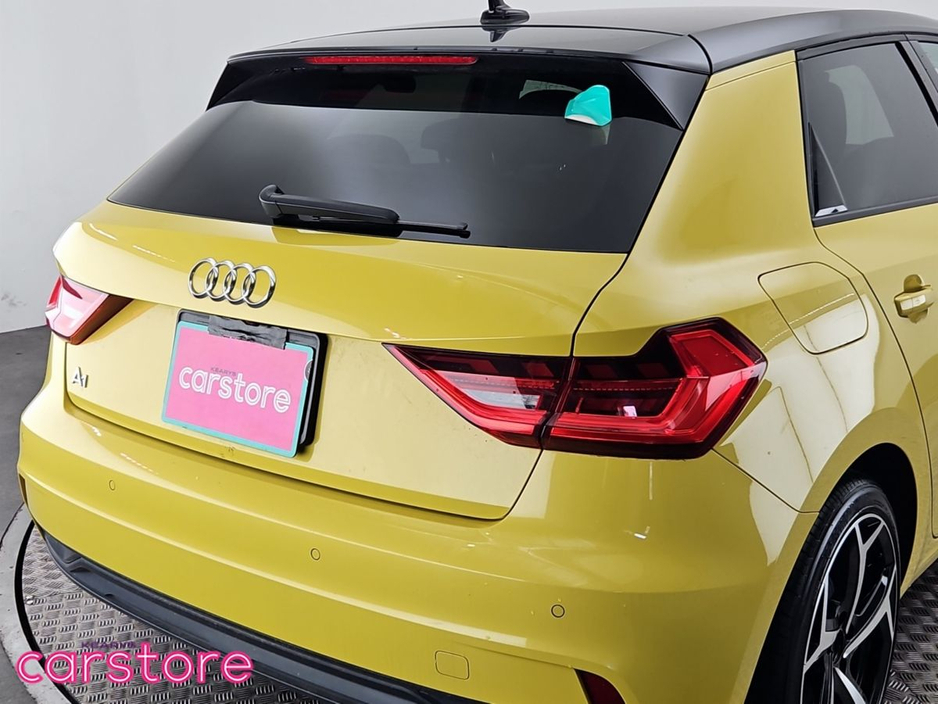 2021 Audi A1 - image 15