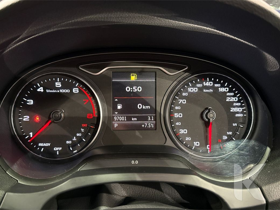 2016 Audi A3 1.4 TFSI - ALLOY WHEELS - MULTI FUNCTION STEERING WHEEL - CRUISE CONTROL - REVERSE CAMERA €14,950