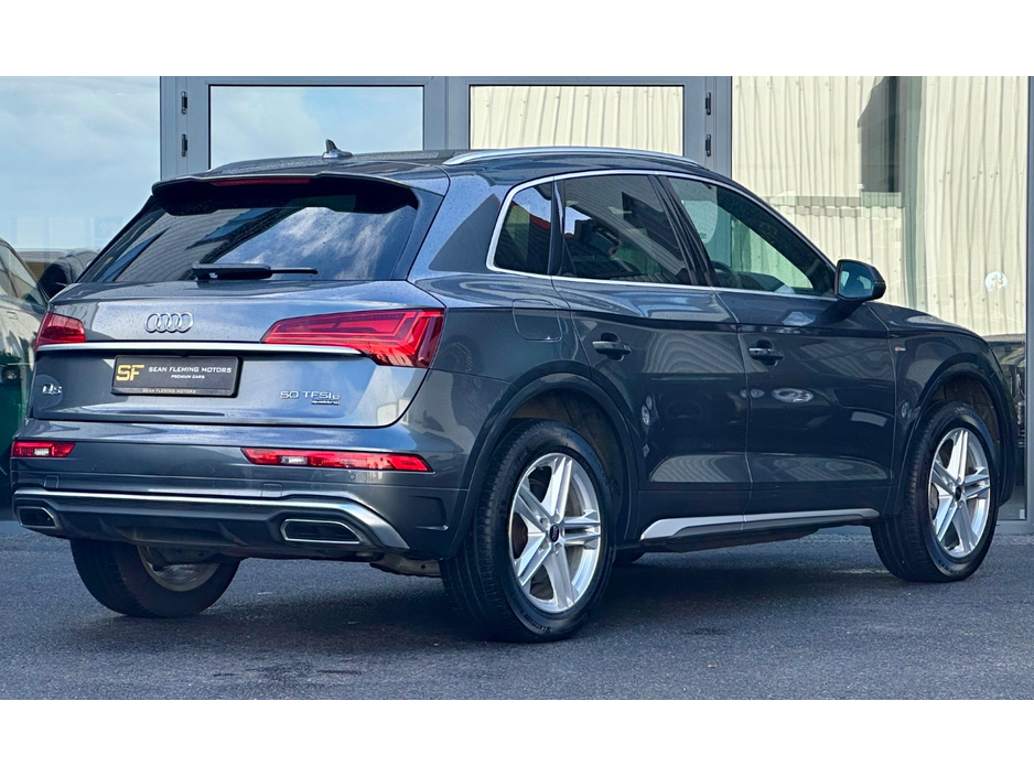2023 Audi Q5 - image 5