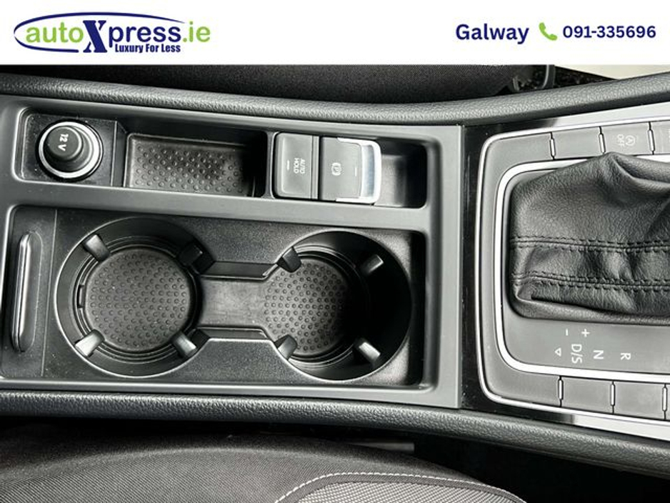 2019 Volkswagen Golf - image 21