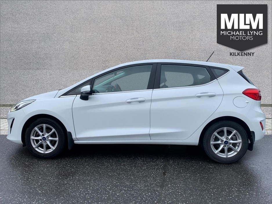 2018 Ford Fiesta Titanium 1.1 85PS 5M 4DR €13,450