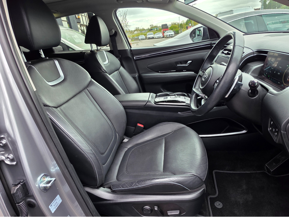 2023 Hyundai Tucson - image 2