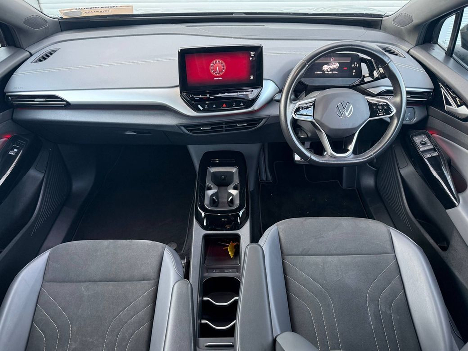 2023 Volkswagen ID.4 - image 10