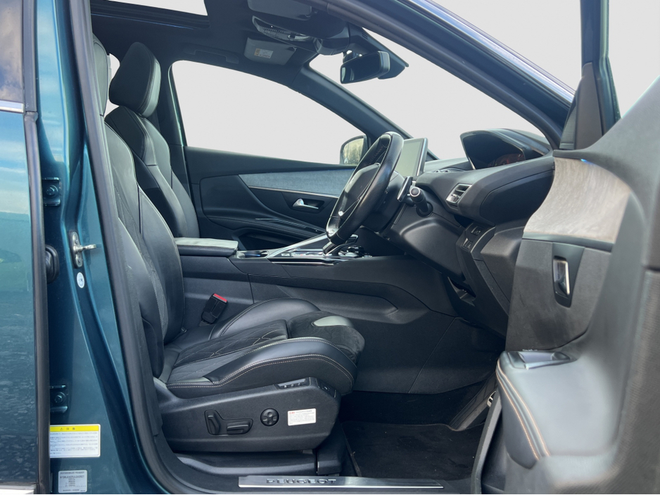 2018 Peugeot 5008 2018 Peugeot 5008 2.0 Blue HDI GT LINE Automatic 7 Seater *PAN ROOF* €26,950