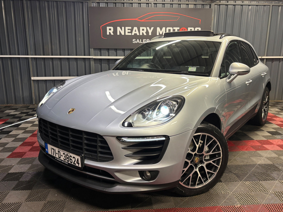 2017 Porsche Macan Macan S Diesel PDK €33,950