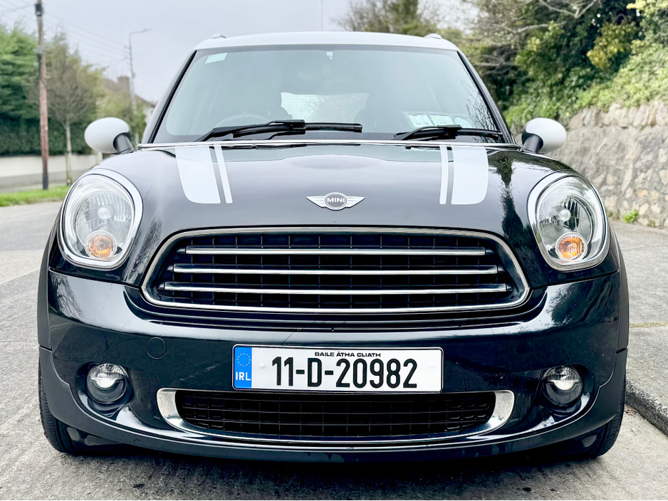 2011 MINI Countryman - image 14