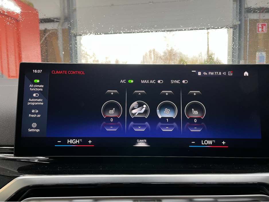 2022 BMW i4 €34950 2022 BMW I4 EDRIVE 40  / CRUISE CONTROL / 360° CAMERA / ELECTRIC MEMORY & HEATED SEATS / AMBIENT LIGHTS / APPLE CARPLAY €34,950