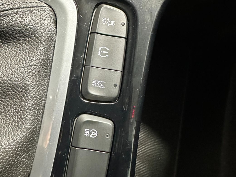 2023 Opel Crossland X 1.5 Diesel SC €17,800