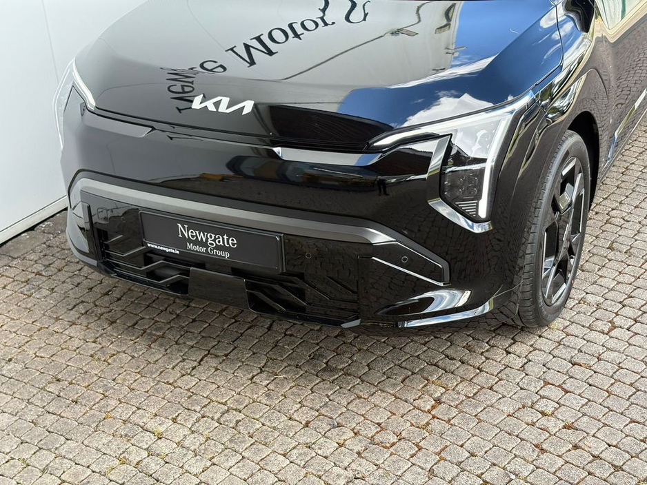 2026 Kia EV3 - image 41
