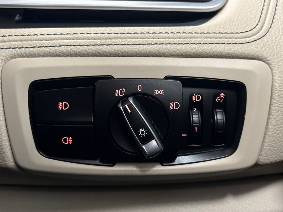 2017 BMW 2 Series - image 24