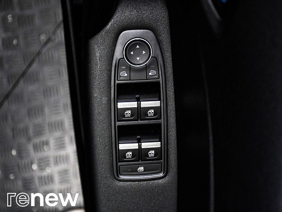 2026 Renault Captur - image 22