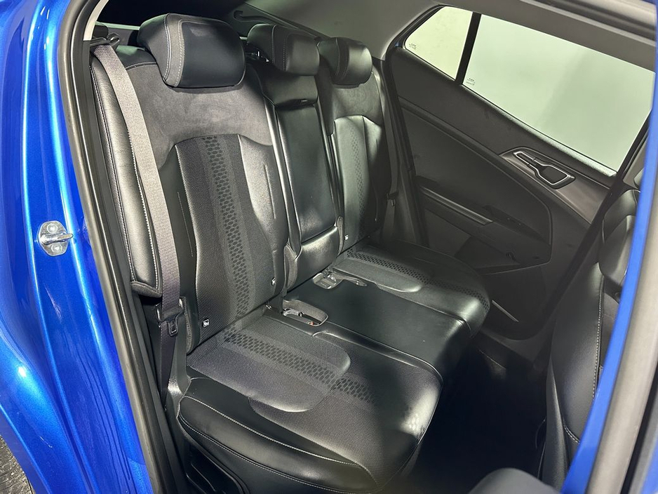 2025 Kia Sportage - image 11
