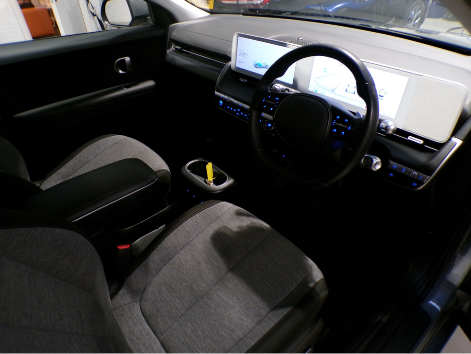 2023 Hyundai Ioniq 2023*ONLY 36,000 MILES*73KWH HYUNDAI IONIQ 5 PREMIUM EV*FULL HYUNDAI SERVICE HISTORY*FULL BATTERY HEALTH CERTIFICATE*PREMIUM PACK*2 CHARGER*1 OWNER*FANTASTIC CONDITION SPEC Bluetooth,Apple car-play,Ce €29,900