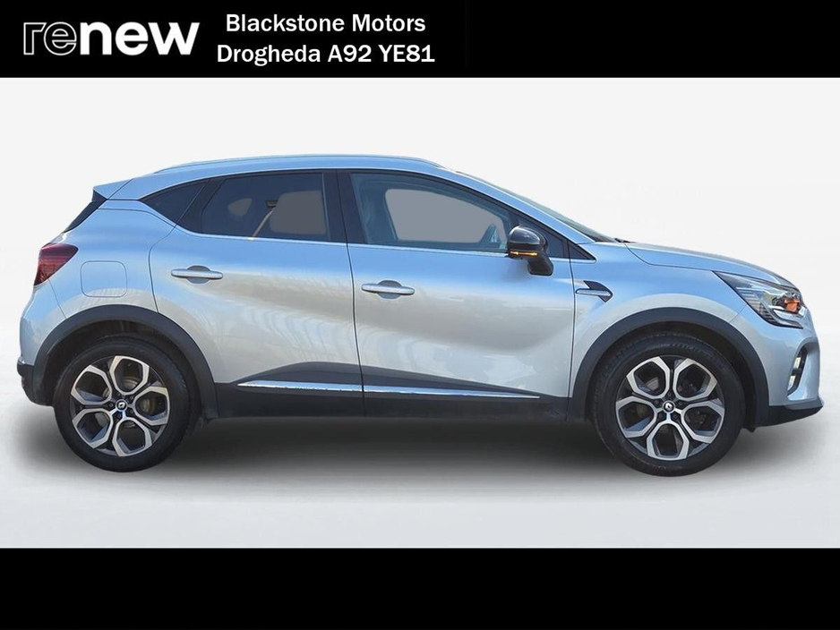 2023 Renault Captur - image 7