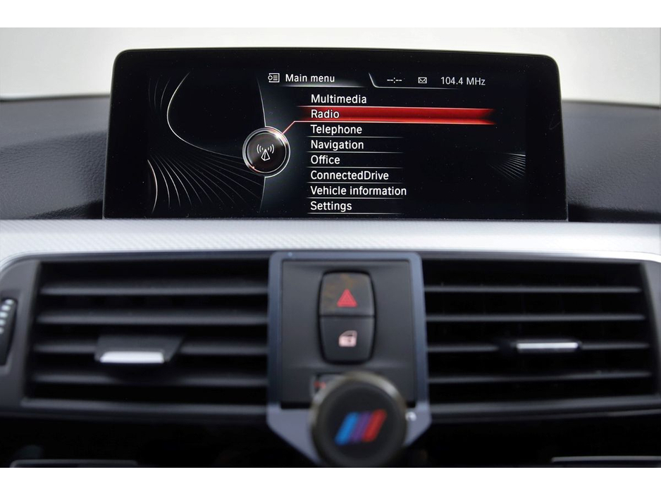 2016 BMW 3 Series 330E M SPORT PLUG-IN HYBRID *ALCANTARA SPORT MEMO SEATS*HEAD-UP DISPLAY*360PAN CAM* €17,890