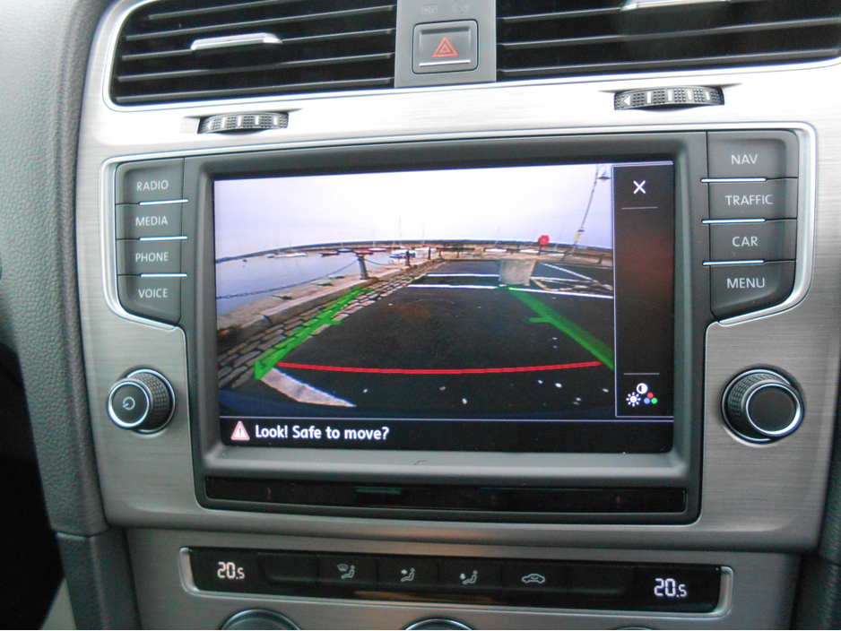 2016 Volkswagen Golf Comfort 1.2 Petrol Auto €14,995