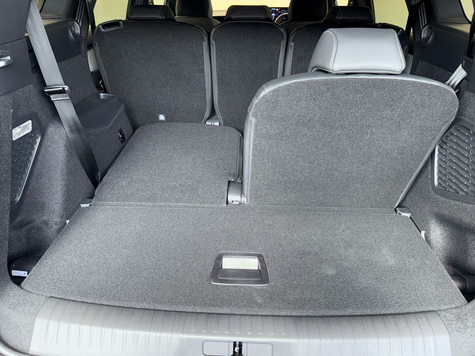 2026 Peugeot 5008 - image 23