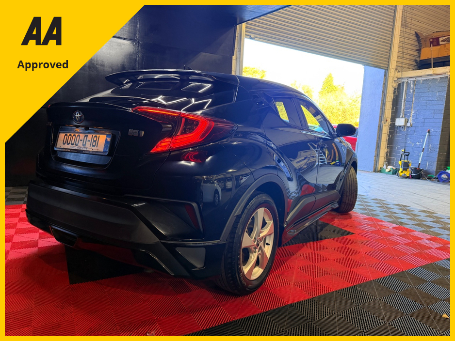 2018 Toyota C-HR - image 6