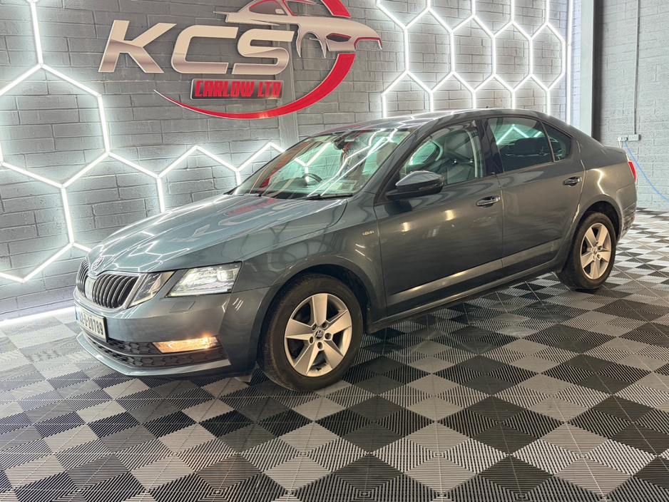 2019 Skoda Octavia - image 3