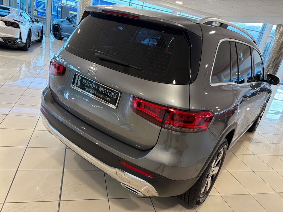 2022 Mercedes-Benz GLB - image 10