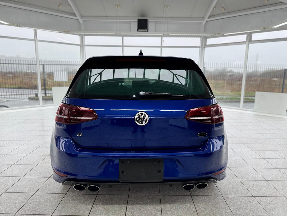 2014 Volkswagen Golf R 2.0 TSI 4MOTION €21,950