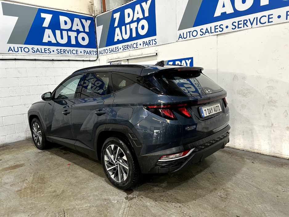 2022 Hyundai Tucson - image 5