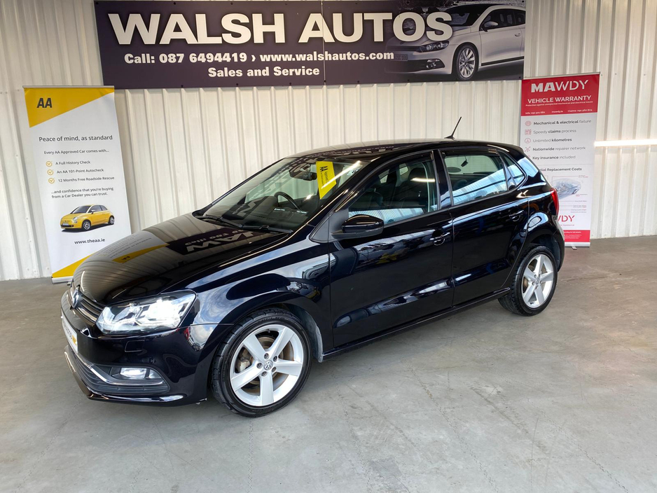 2017 Volkswagen Polo - image 2