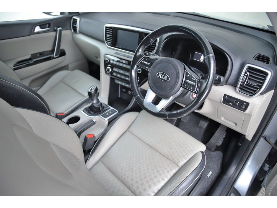 2020 Kia Sportage 1.6 CRDI MILD HYBRID K3 6SPD *EL.SUNROOF*GREY LEATHER* €22,890