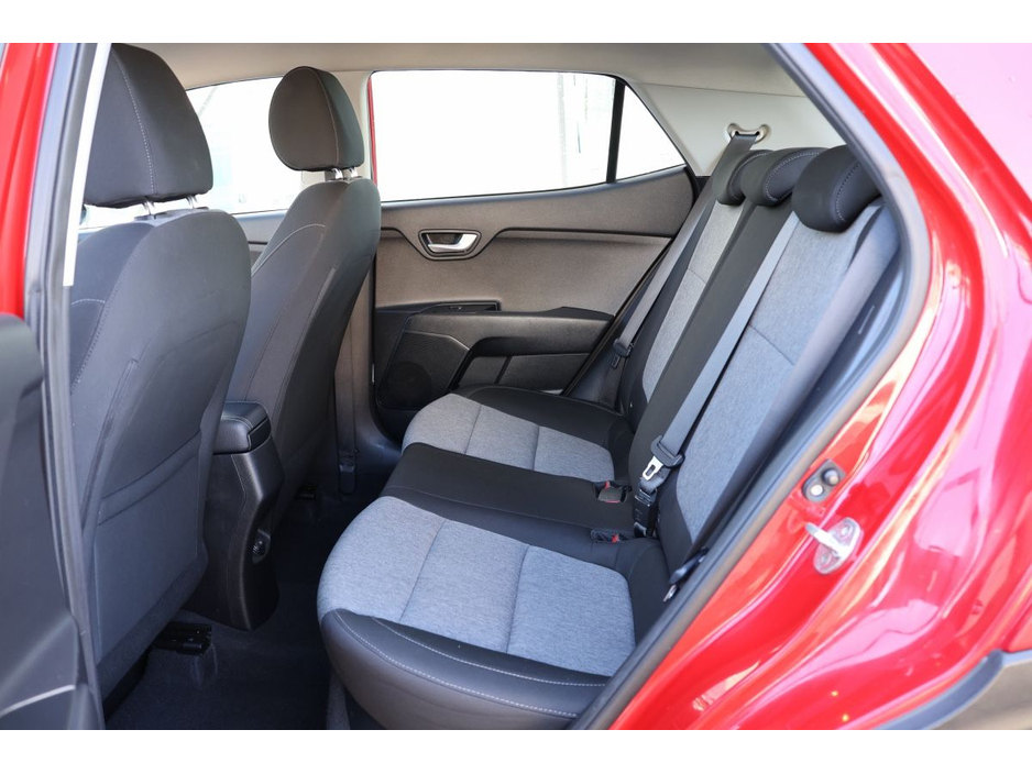 2019 Kia Stonic - image 12