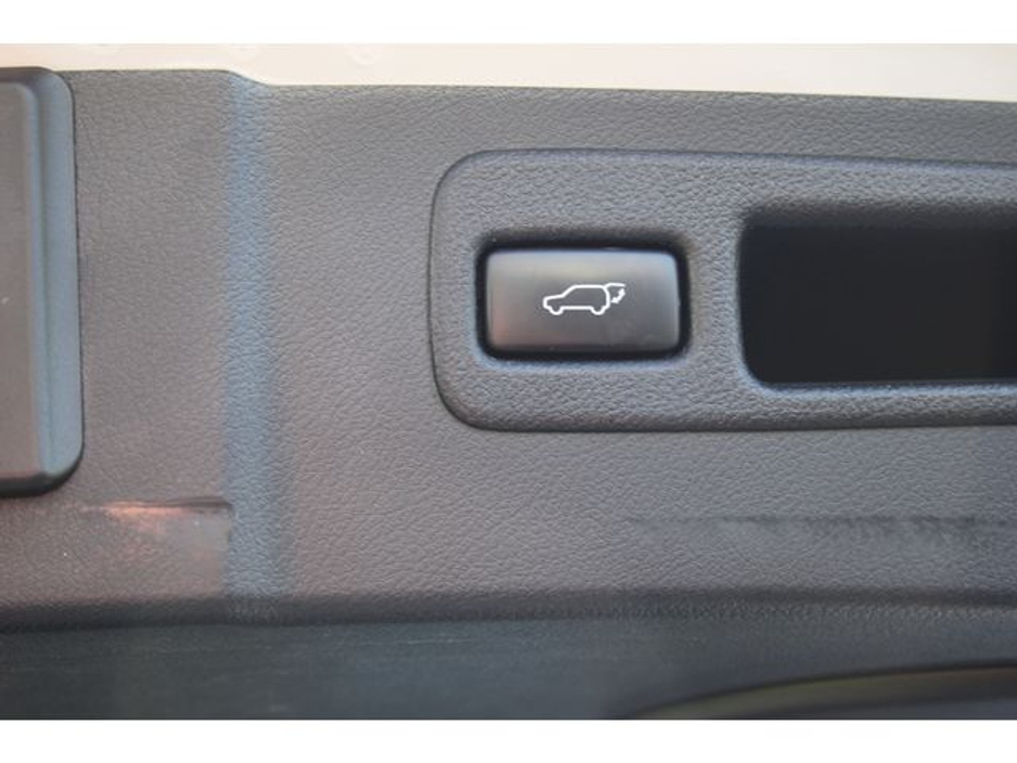 2016 Lexus NX 300 h - image 26