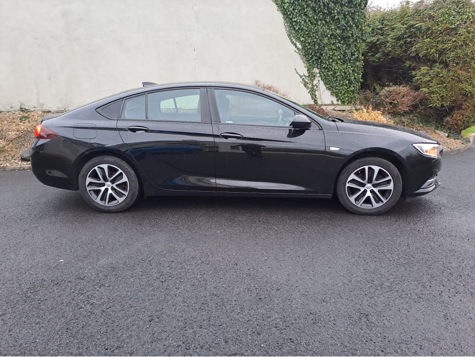 2018 Opel Insignia GRAND SPORT SC 5DR 1.6 110PS €11,000