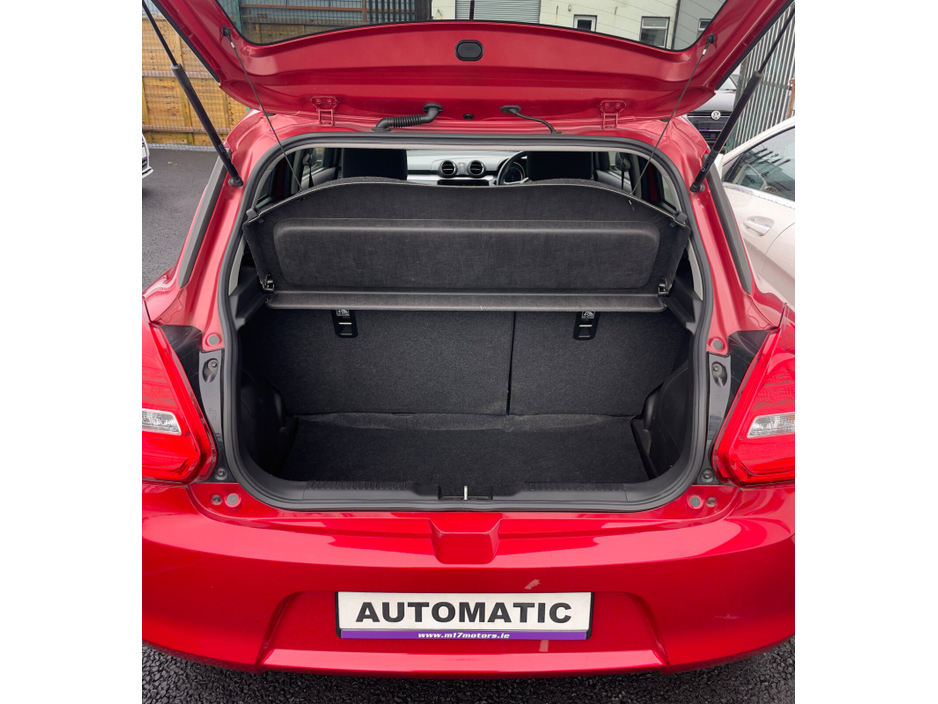 2017 Suzuki Swift - image 14