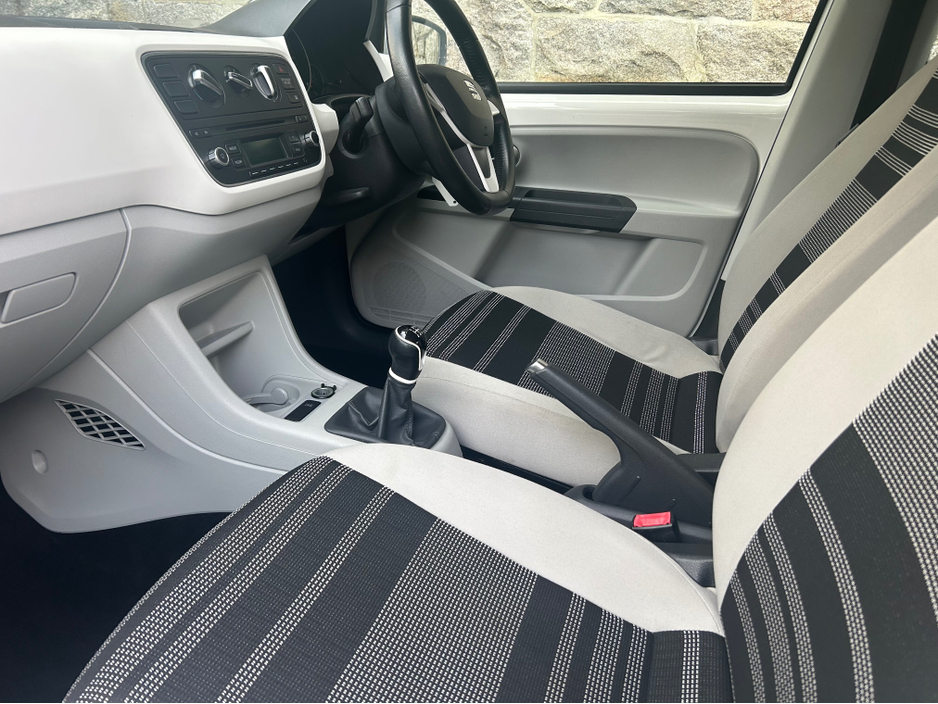 2015 SEAT Mii 5DR 1.0 75HP SE 3DR €5,995