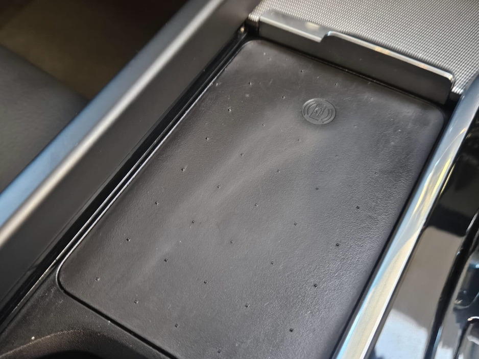 2022 Volvo XC60  €42,950