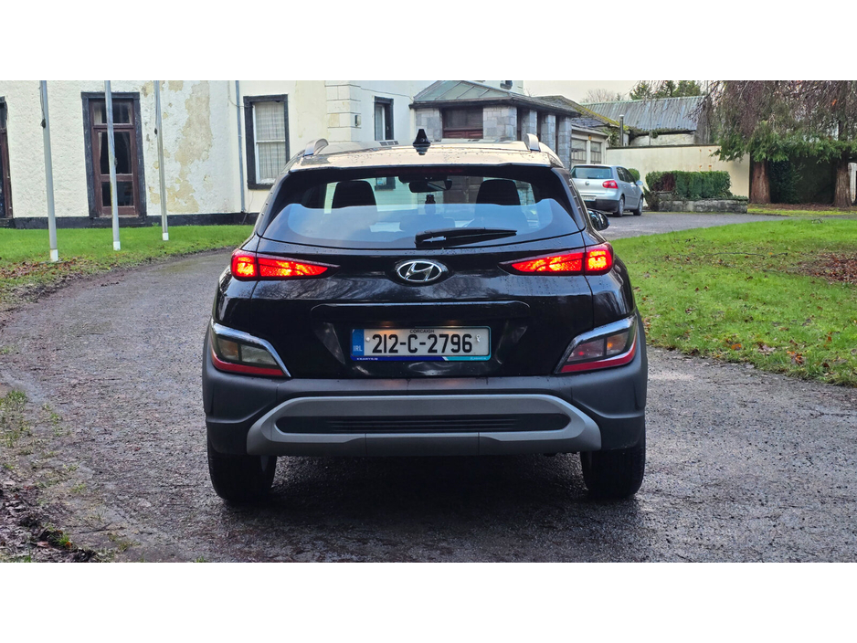 2021 Hyundai Kona - image 7