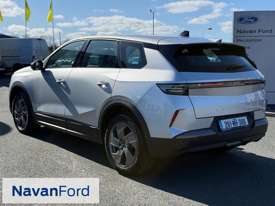 2026 Opel Grandland - image 4