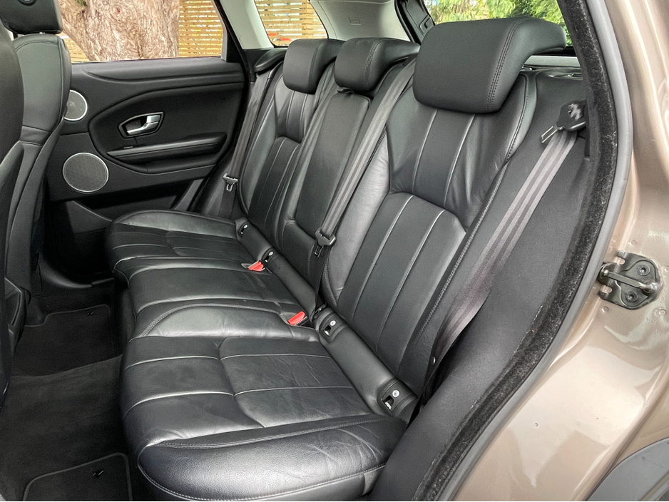 2017 Land Rover Range Rover Evoque - image 23