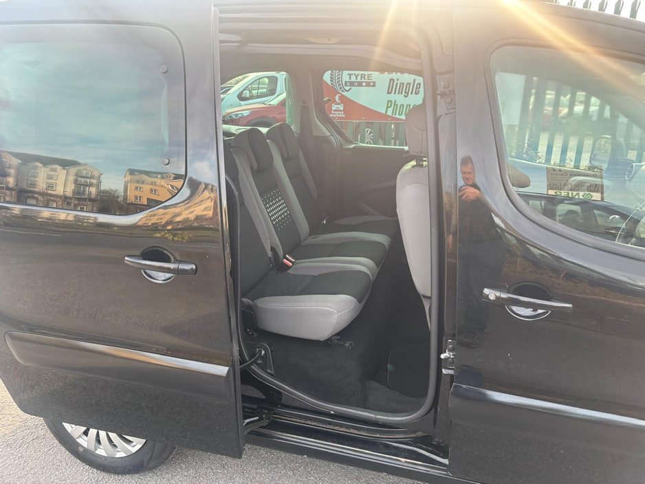 2017 Citroen Berlingo Multispace - image 10