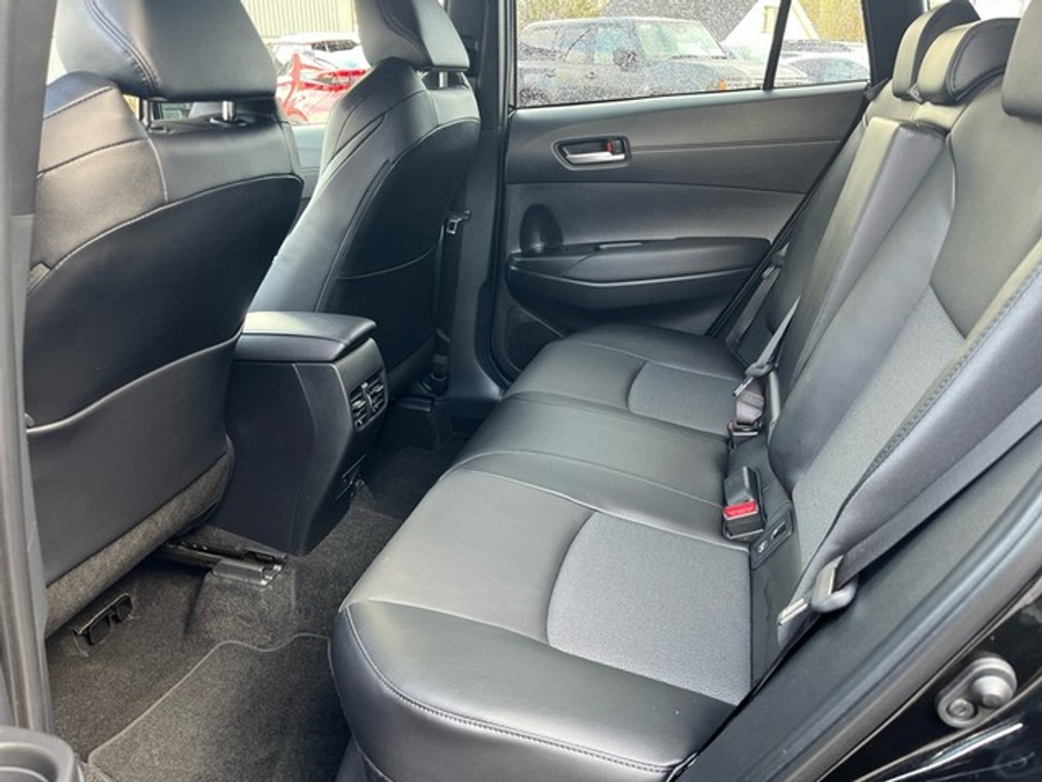 2024 Toyota Corolla Cross FRESH SELECTION OF TRADE-INS COROLLA CROSS SOL 1.8 €39,000