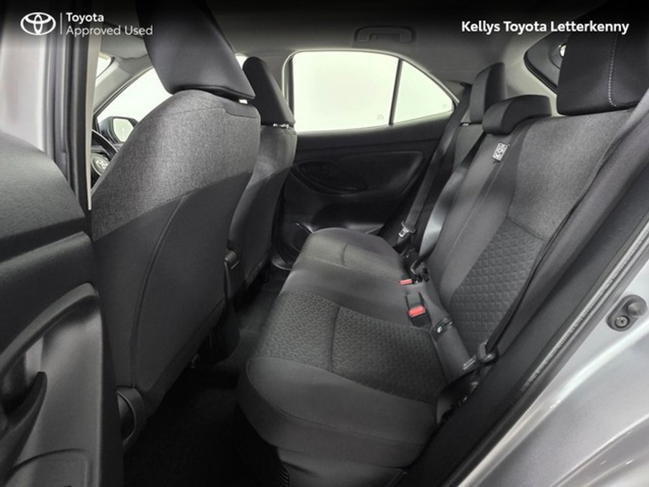 2022 Toyota Yaris Cross YARIS CROSS LUNA - #170 €24,495